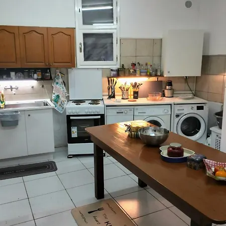 μούσες Tsagkarada